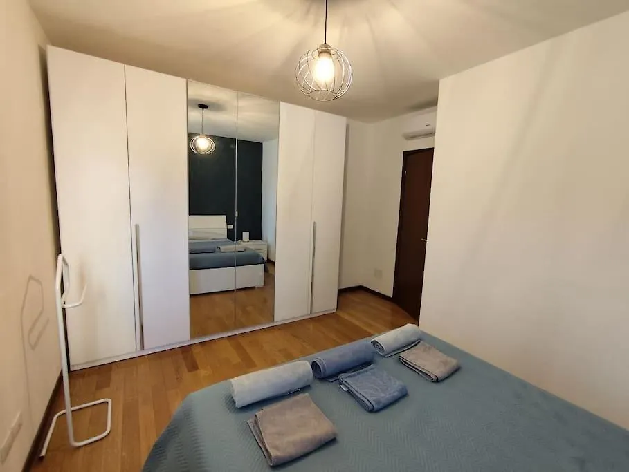 La Rocca Home, Bilocale Con Giardino A Forli Apartment